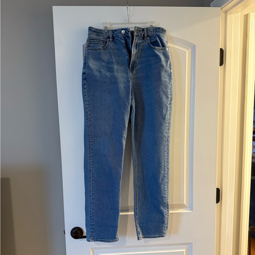 American Eagle Stretch Curve Mom Jeans Size 6 Long